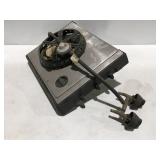 Outdoor grill, side burner