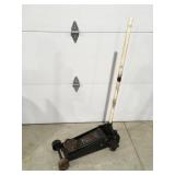 Speedway, series 3 ton floor jackJack seems to