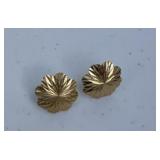 Earrings marked 14k
