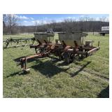 Allis Chalmers 4 row Planter