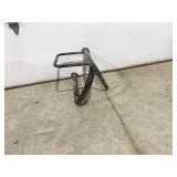 Wall mounted saddle rack