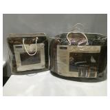 Bedroom ensemble condition unknown