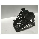 Heavy cast bird hose holder