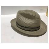Menï¿½s hat