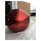 12ï¿½ Red gazing ball