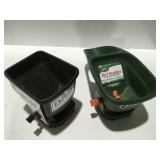 2 handheld spreader
