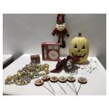 Holiday decor items
