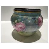 Vintage flowered planter damaged