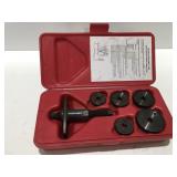 Universal disc brake caliper tool
