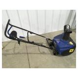 Snow Joe Snow thrower electric 18 inch