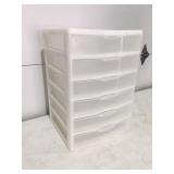 Plastic storage bin
