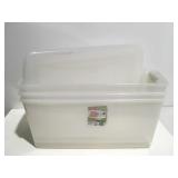 3 sterilite totes with lids