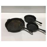 3 cast iron skillets
