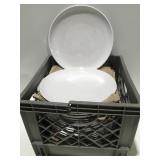 18 World Porcelana 10 1/2 " plates