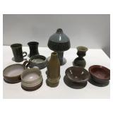 Stoneware & pottery items