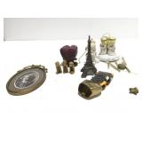 Miscellaneous decor items