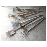Yard tools