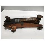 Hydraulic floor jack no handle