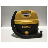 DeWalt DC 500 portable electric VAC untested