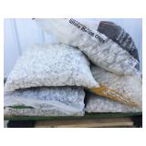 6 Bags of white marble chips