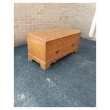 Lane "Princess" Maple Cedar Chest Lane "Princess" Maple Cedar Chest