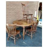 Pine QA Style Table w/4 Windsor Chairs, 1 Leaf