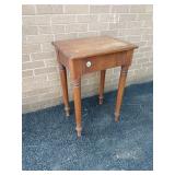 Oak Turn Leg Table 28"x19.5"x15"