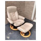 Stressless Ekones Swivel Chair & Ottoman Stressless Ekones Swivel Chair & Ottoman