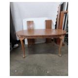Oval Oak Dining Table w/3 leaves Oval Oak Dining Table w/3 leaves
