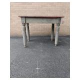 Primitive Country Table 30.5"Hx42"Wx27.5"D