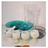 Box lot glass, alabaster wines, & lot