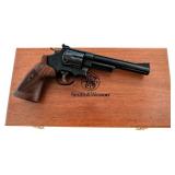 Smith & Wesson 29-10 .44 Rem Mag Revolver