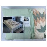 Amish Made Lone Star Quilt 90' x 106