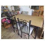 Table with 4 Chairs