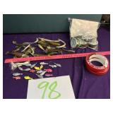 Jigs/rubber baits/leader fishing lot