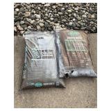 2 BAGS OF BROWN MULCH
