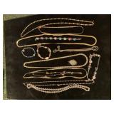 NECKLACE LOT