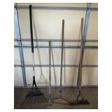 4 GARDEN TOOLS