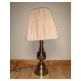 BRASS TABLE LAMP