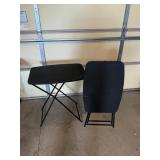 2 FOLDING TABLES