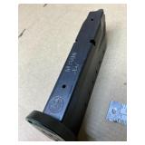 14 Round 40 S&W (.357) factory (see all pics)