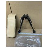 Retractable bipod
