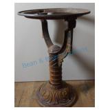 Cast iron pedistal Cast iron pedistal