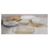Kitchen bowls and casserole dishes Kitchen bowls and casserole dishes