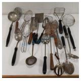 Spoon spatulas and other kitchen utensils Spoon spatulas and other kitchen utensils