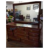 Ethan Allen cherry dresser Ethan Allen cherry dresser