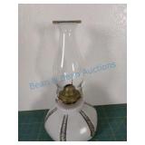 White and gold Oil lamp w/candlewick chimney White and gold Oil lamp w/candlewick chimney
