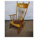 Tall press back rocker good seat sturdy Tall press back rocker good seat sturdy