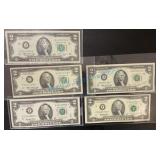 Group of 5, 2 dollar bills uncirculated Group of 5, 2 dollar bills uncirculated
