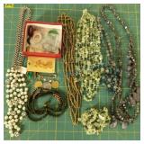 Costume jewelry Costume jewelry